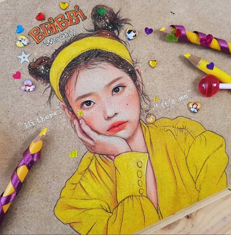 Рисунки цветными карандашами IU