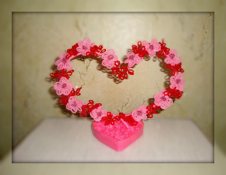 Поделка в виде сердца