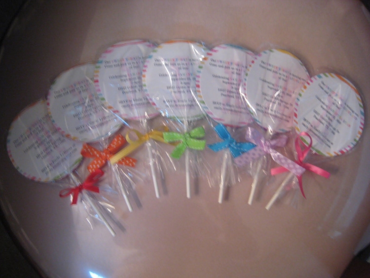 Подарки от именинника гостям