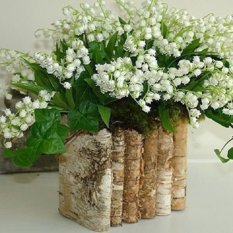 Композиция из ландышей