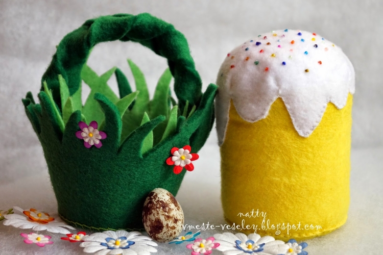Кулич из фетра на Пасху