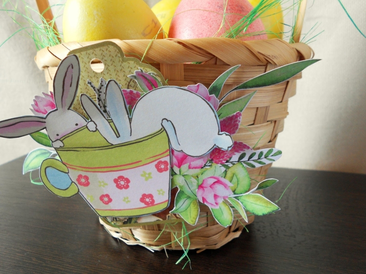 Пасхальная корзинка из ячеек для яиц