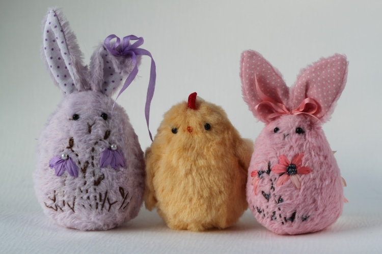 Мастер класс Пасхальный кролик из меха