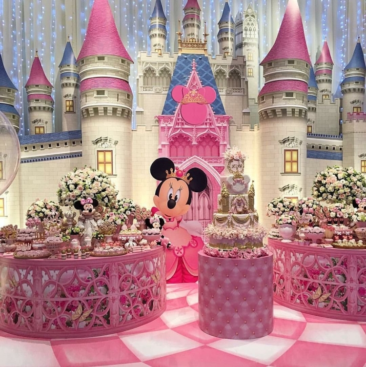 Декорация замка для детского праздника