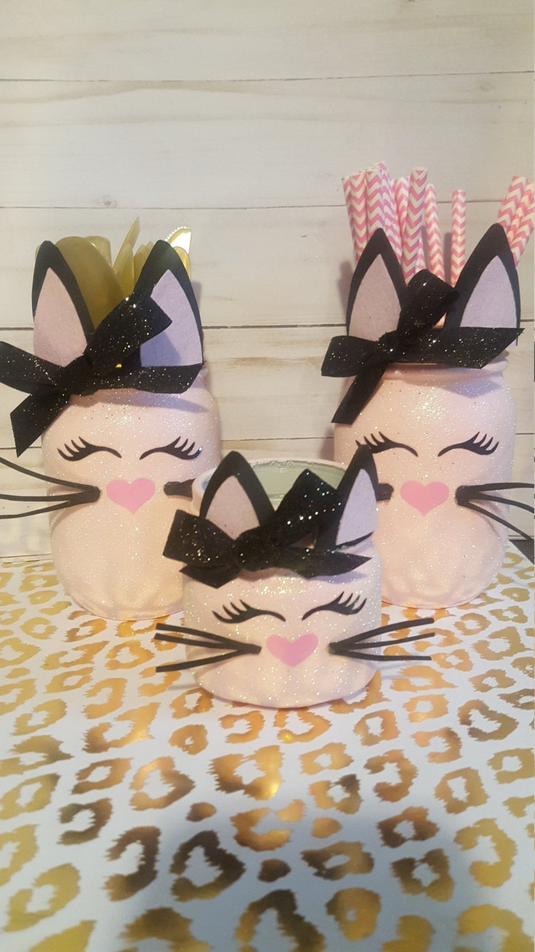 Вечеринка в кошачьем стиле