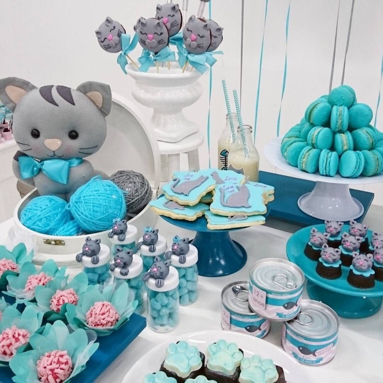 Кэнди бар в стиле кошка