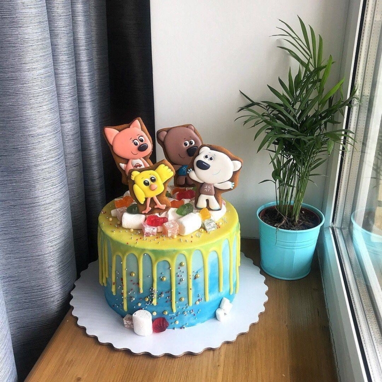 Торт с Мимимишками без мастики