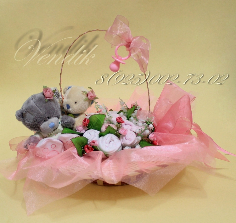 Букеты из конфет для новорожденного