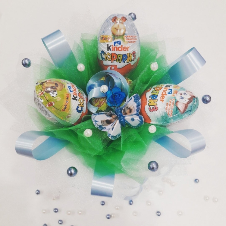 Детский букет из сладостей