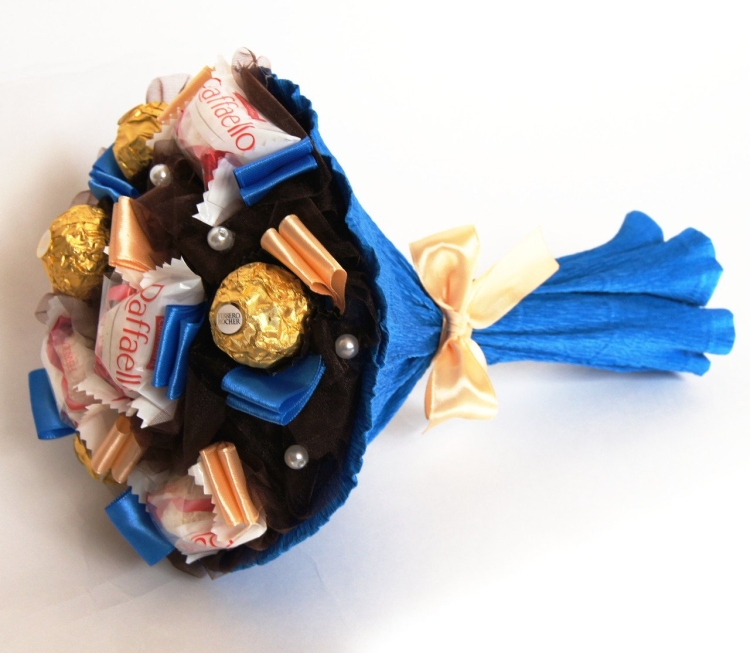 Конфетные букеты для мужчин