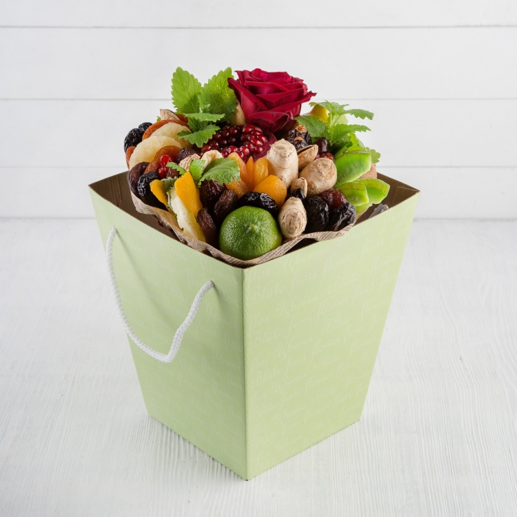 Съедобные букеты в коробках