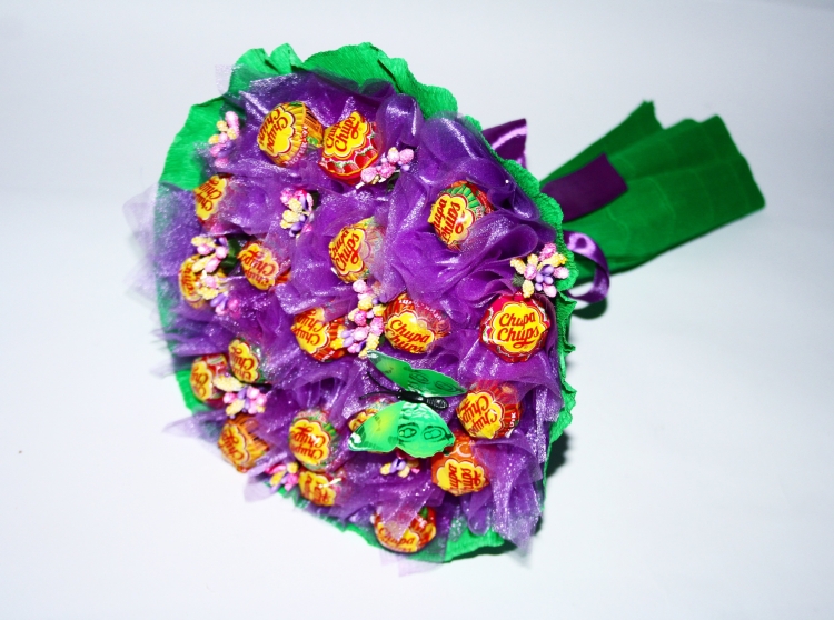 Букет из Чупа чупсов для девочки