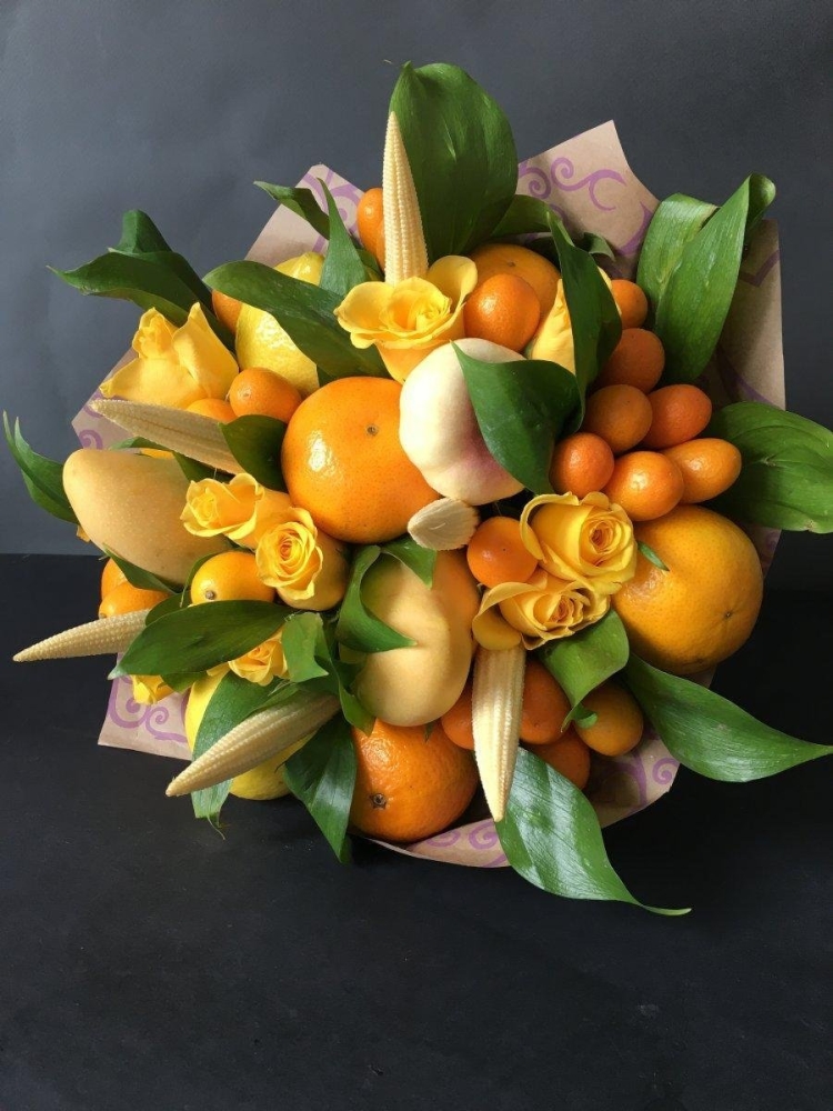 Букет из цитрусовых фруктов