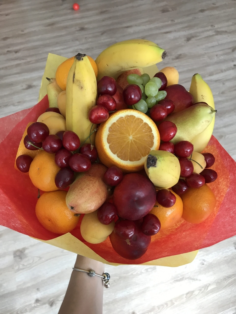 Фруктовый букет из бананов