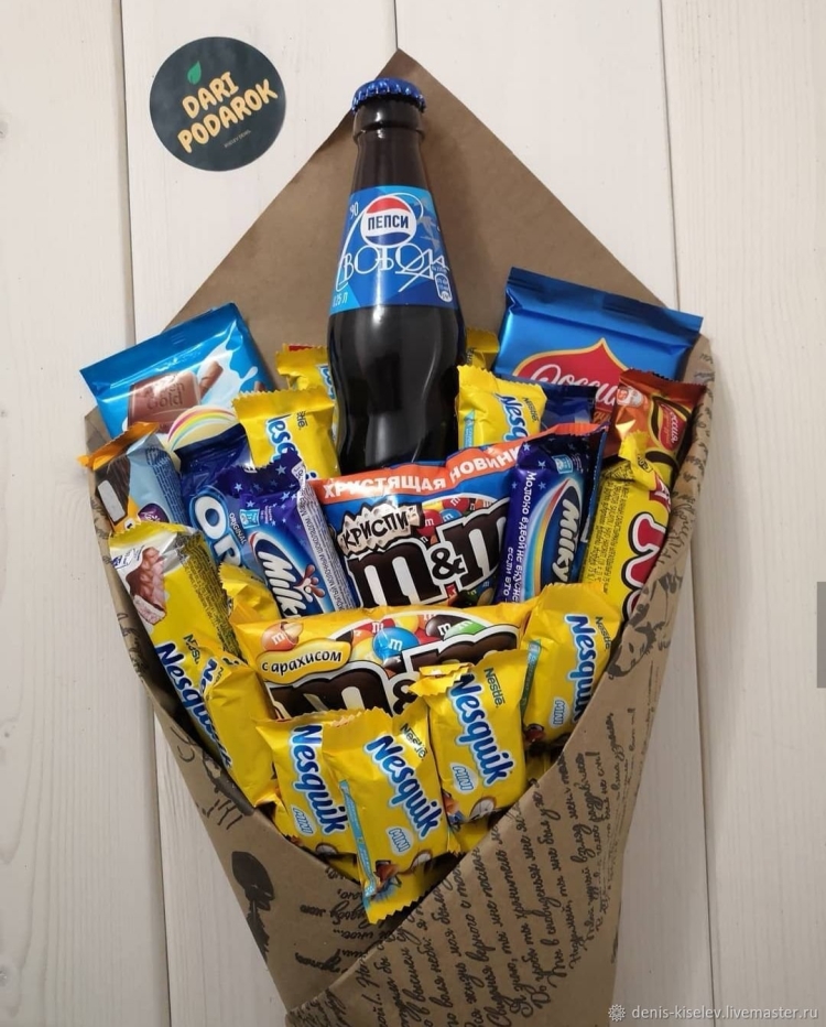 Сладкий букет с пепси