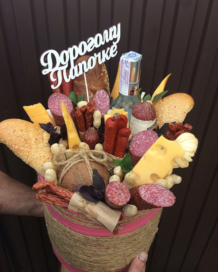 Подарок из продуктов своими руками