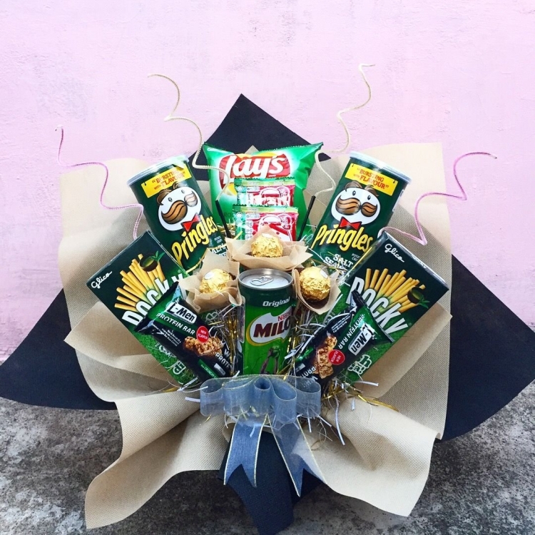 Съедобный букет для подростка мальчика