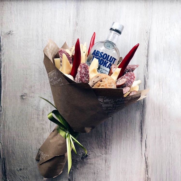 Мужской букет с водкой