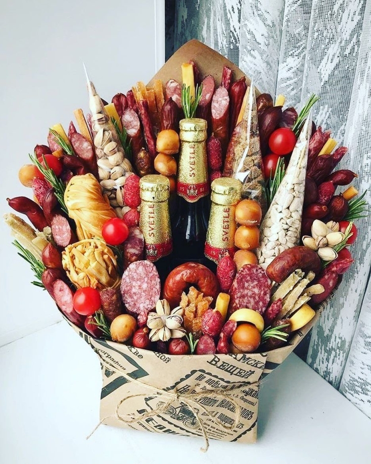 Букеты из продуктов