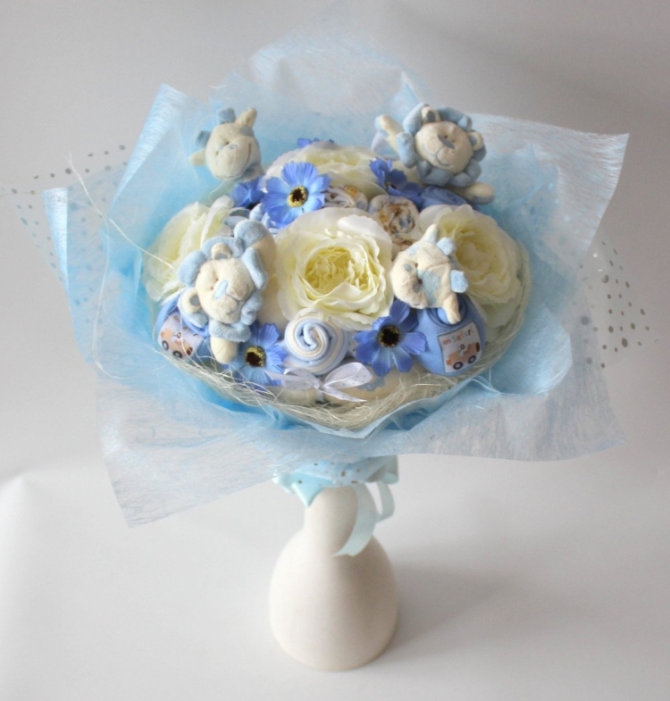 Букет на выписку мальчика