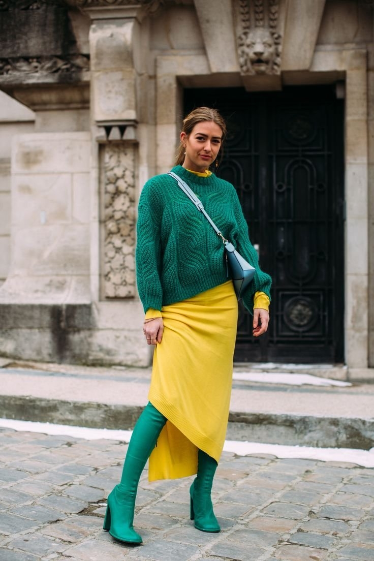 Образ с зеленым свитером