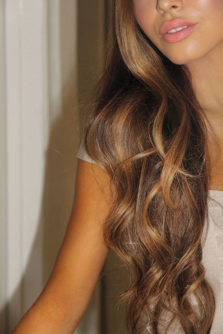 Карамельно бежевый цвет волос