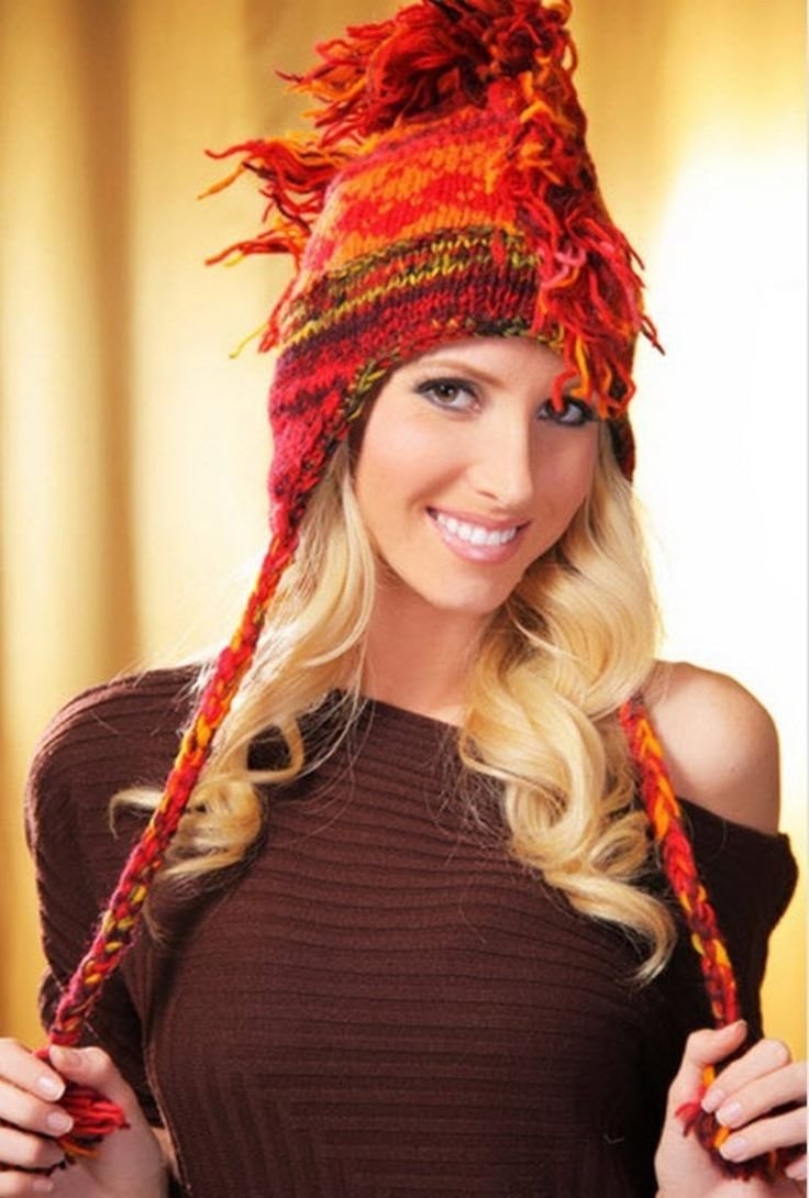 Необычные шапки женские