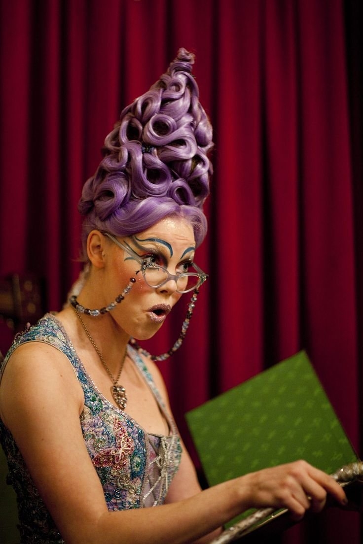 Театральные прически