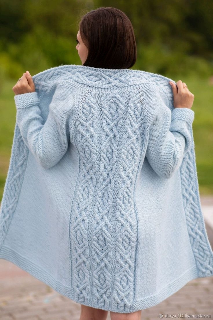 Кардиган с аранами