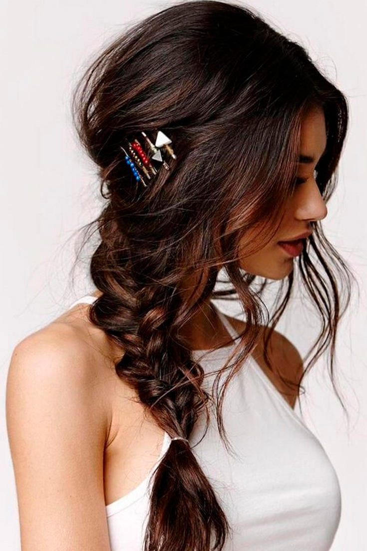 Женские причёски для длинных волос