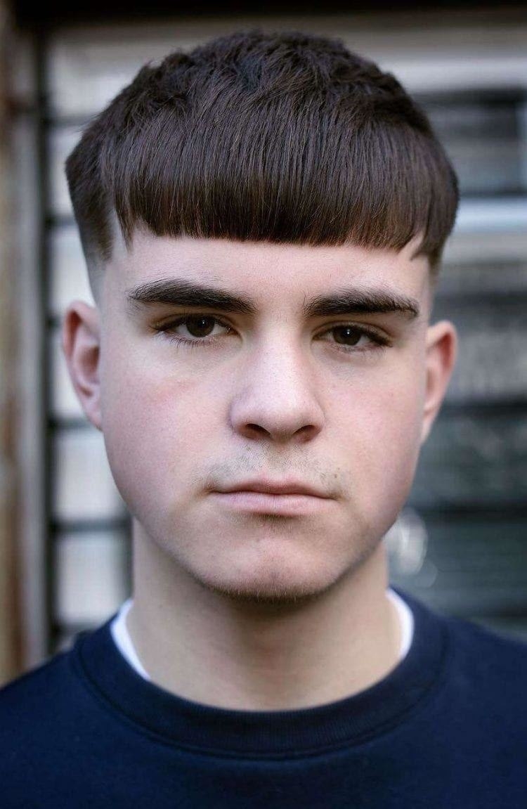 Стрижка горшок мужская Молодежная