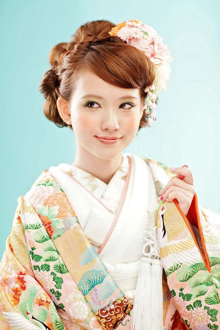 Японская прическа женская