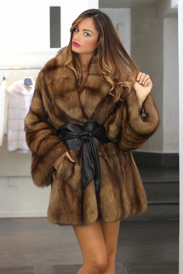 Натуральные шубы из норки