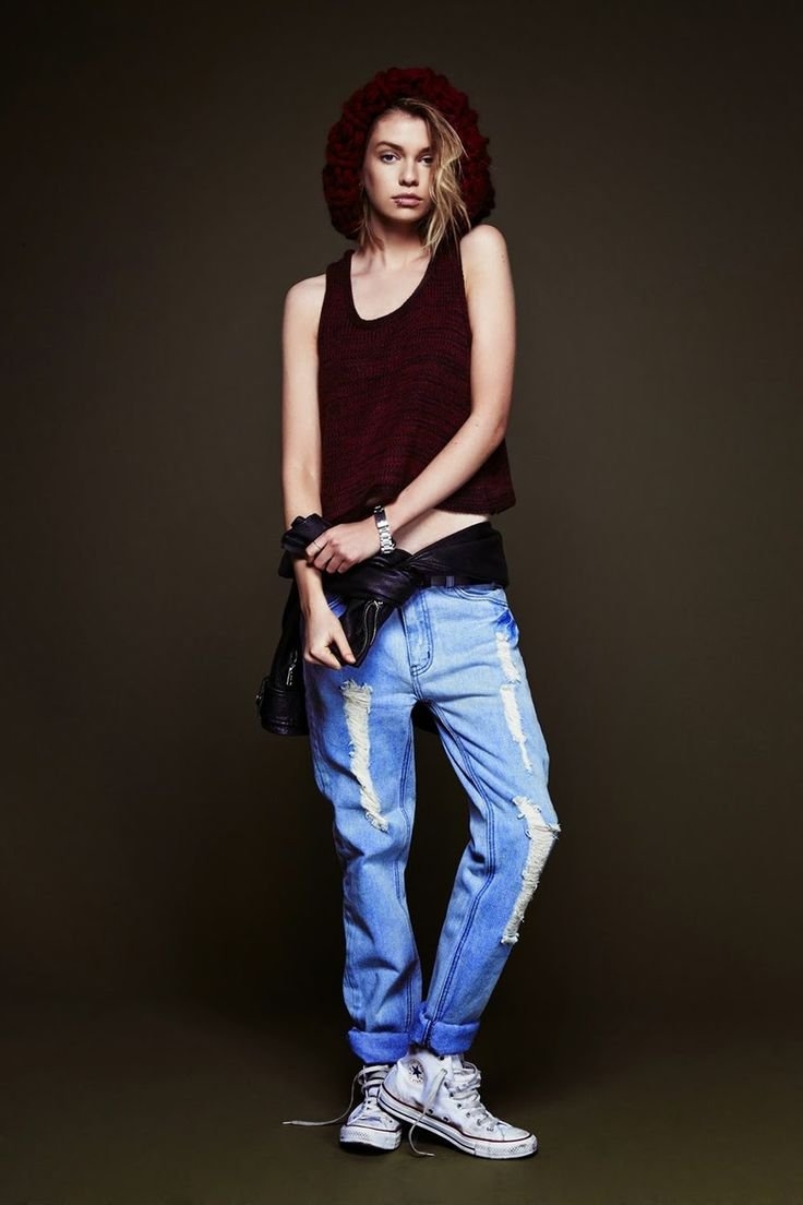 Фотосессия в джинсах и майке