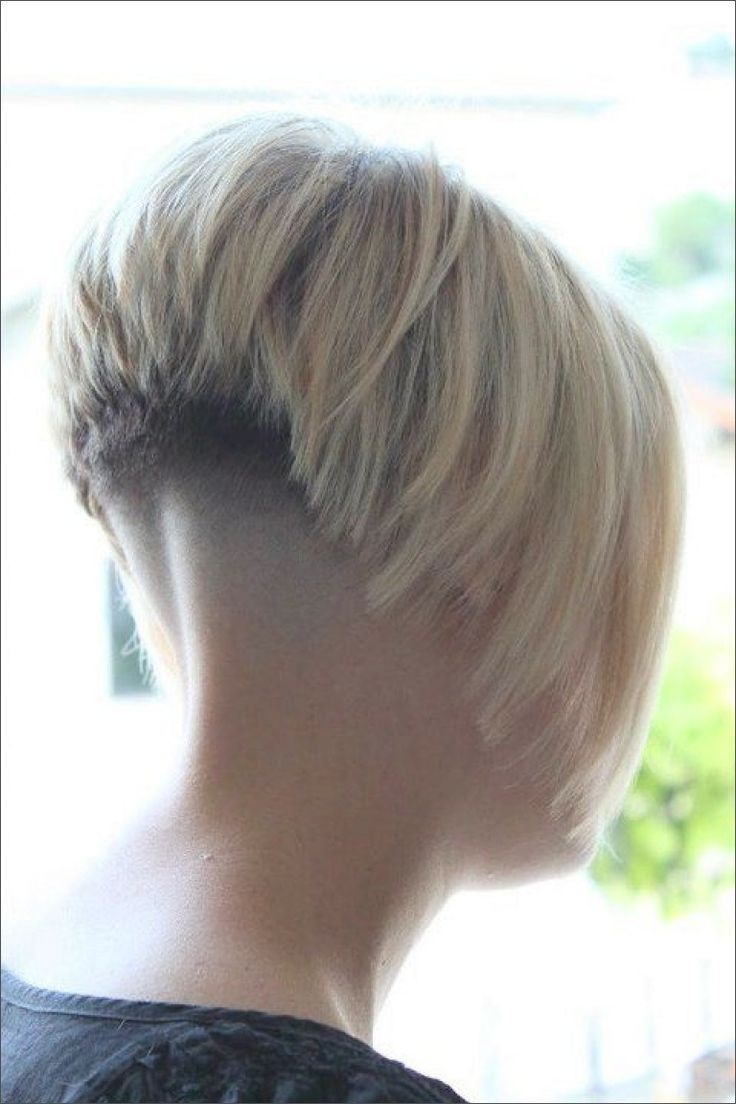 Стрижка с коротким затылком