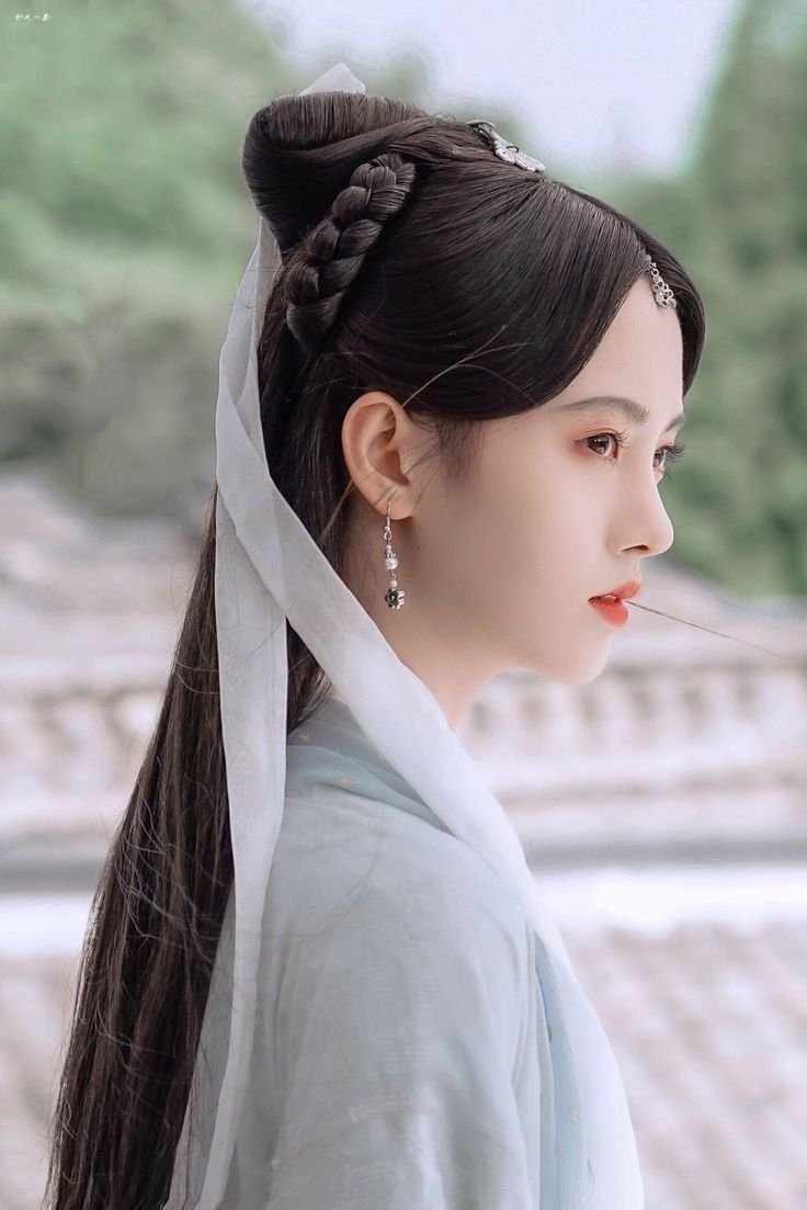 Ханьфу прическа