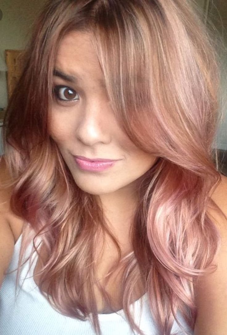 Русый цвет волос с розовым оттенком