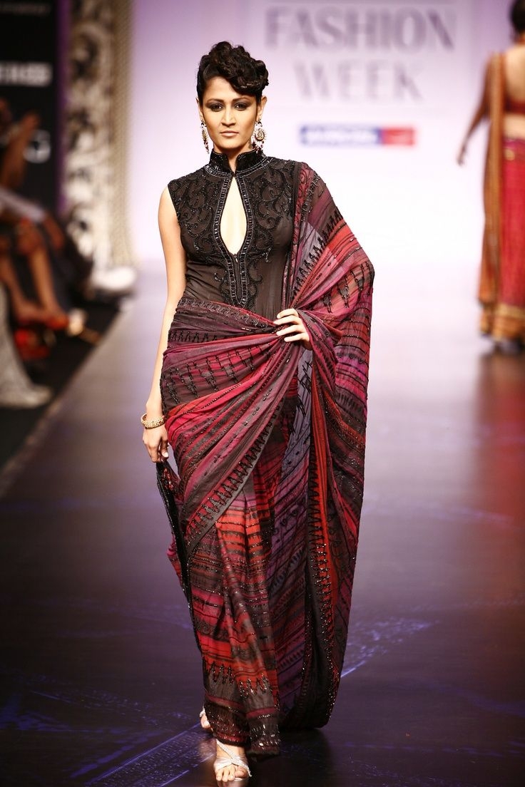 Индийская высокая мода Сари