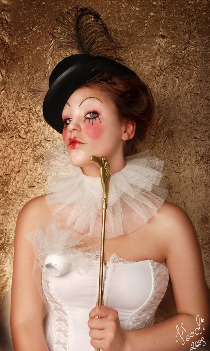 Винтажный цирк макияж