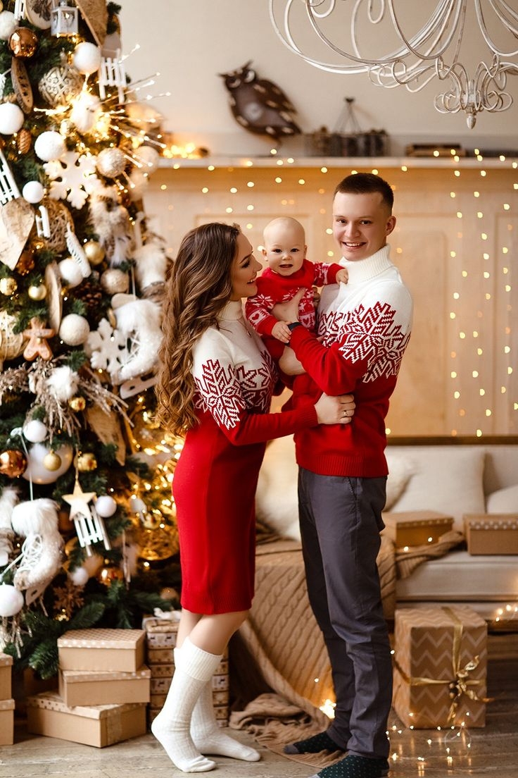 Новогодняя фотосессия семейная