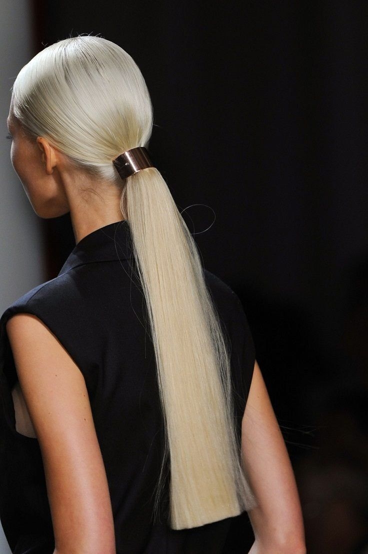 Длинные ровные волосы