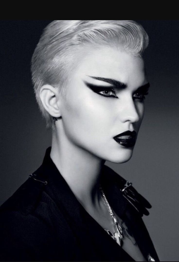 Макияж глэм панк