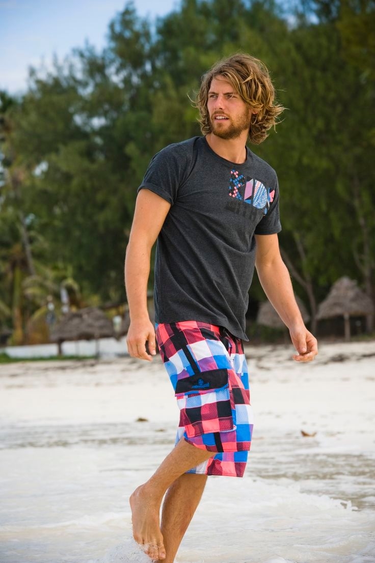 Прическа серфингиста мужская