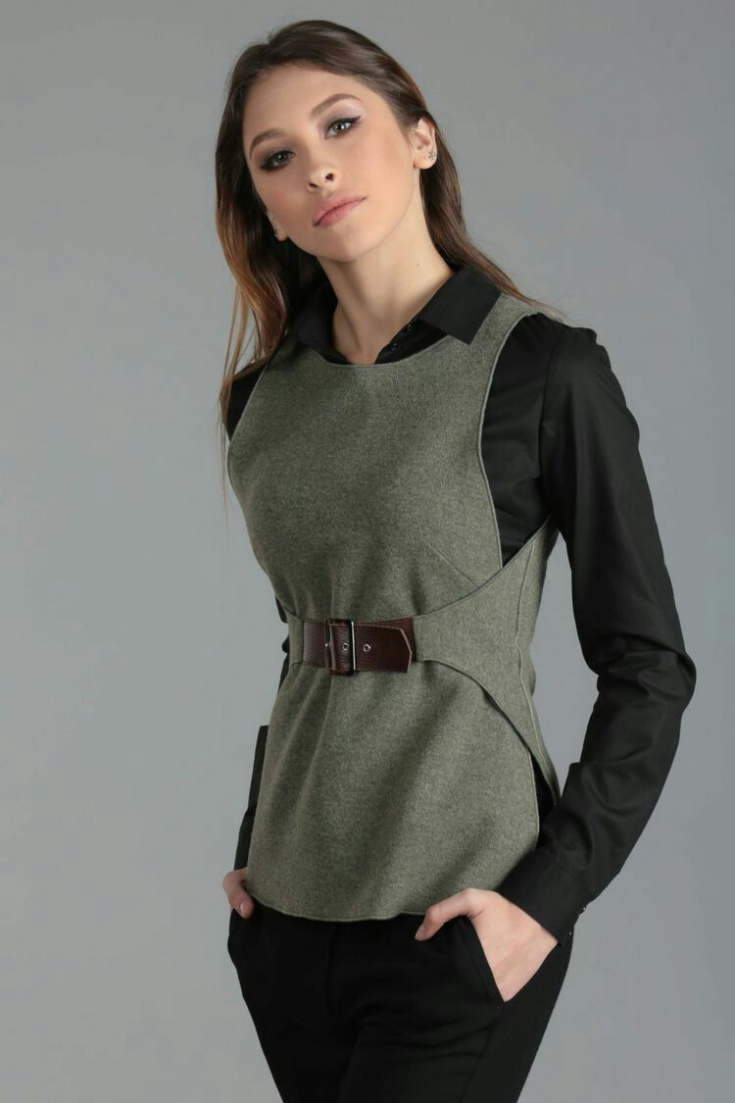 Жилет женский оригинальный