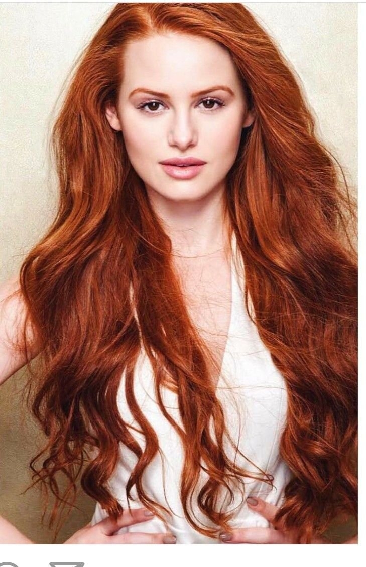 Мэделин Петш волосы