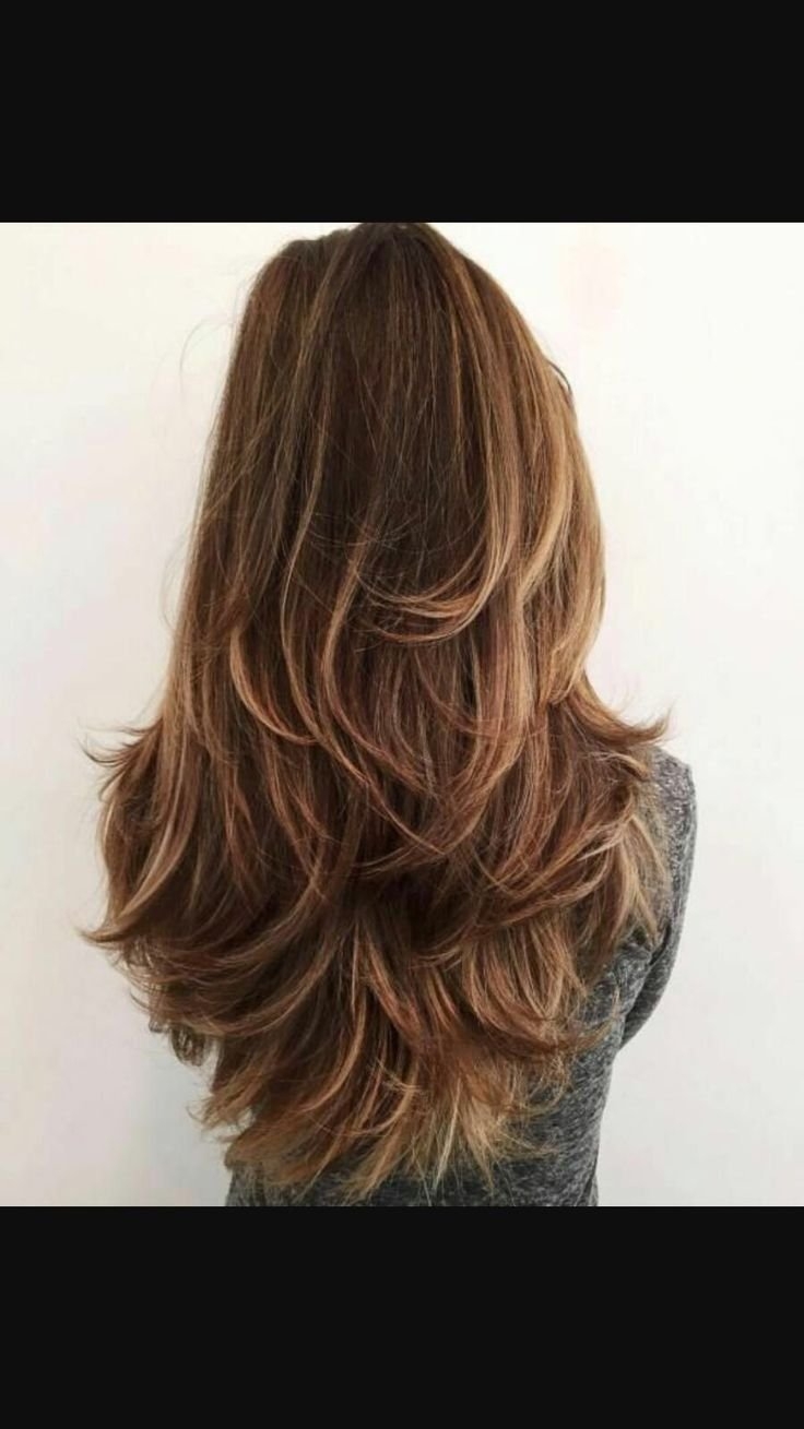 Многослойная стрижка на длинные волосы