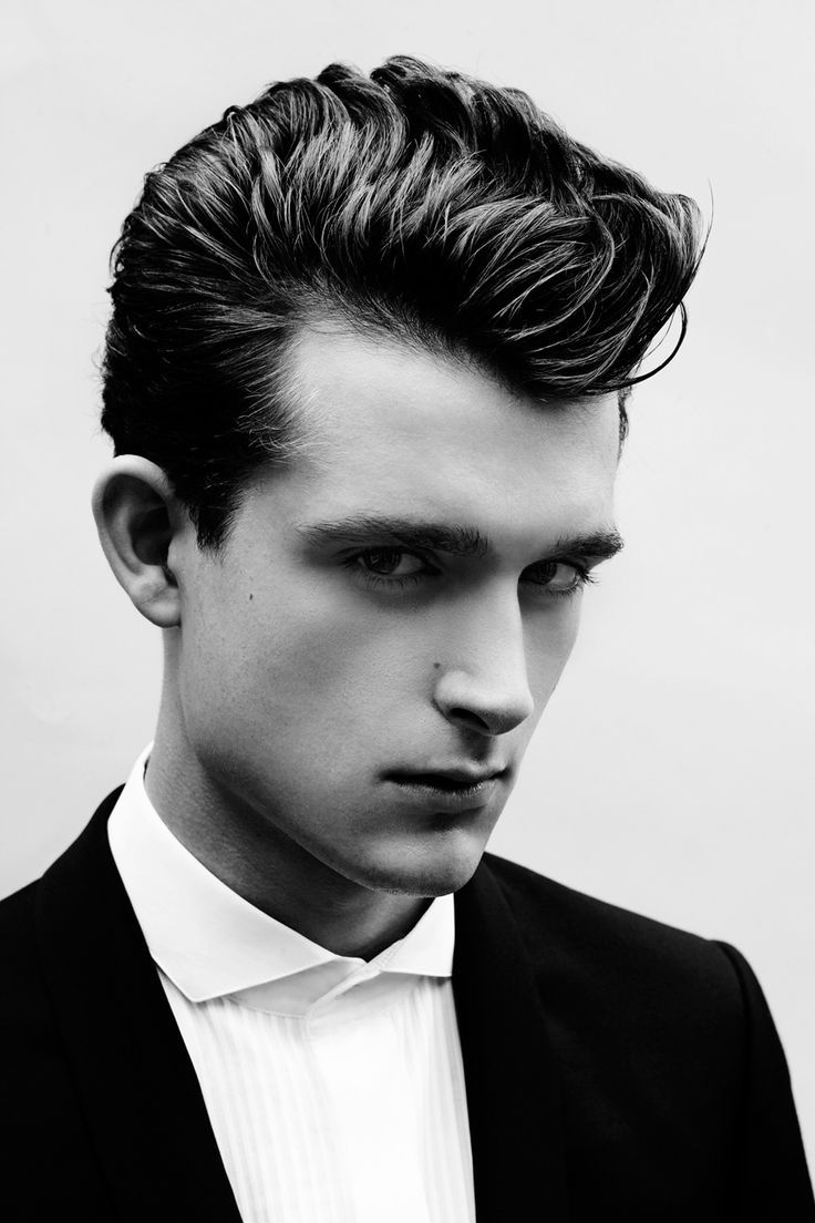 Помпадур Элвис