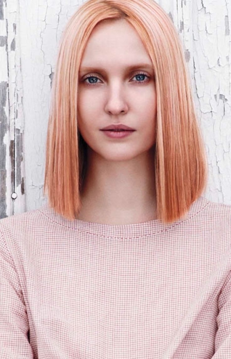 Светло персиковые волосы