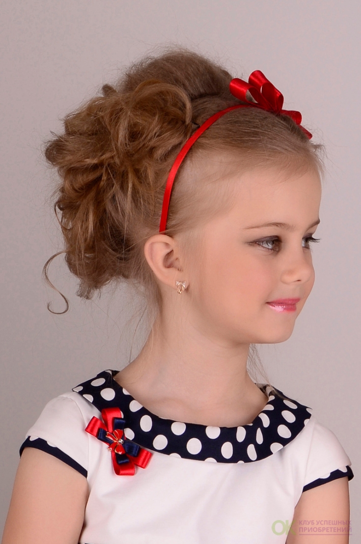 Причёски в стиле Стиляги для девочки на длинные