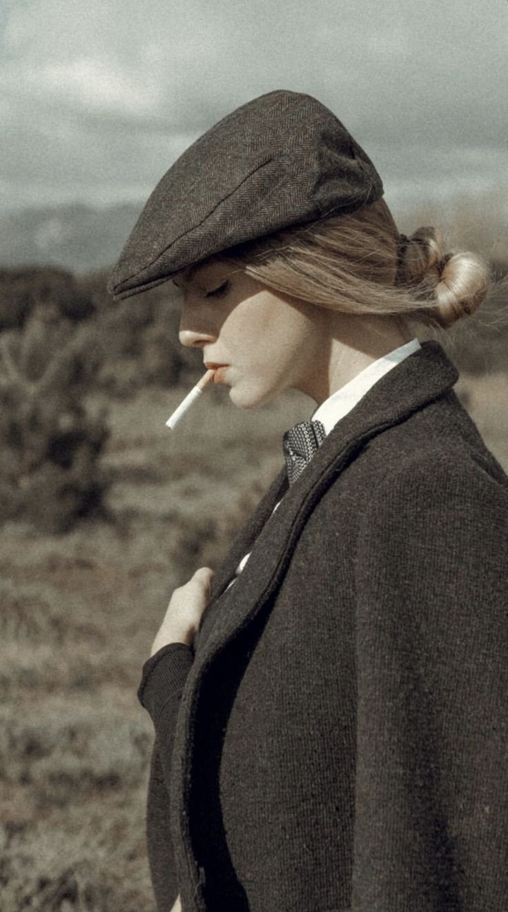 Острые козырьки стиль одежды для женщин